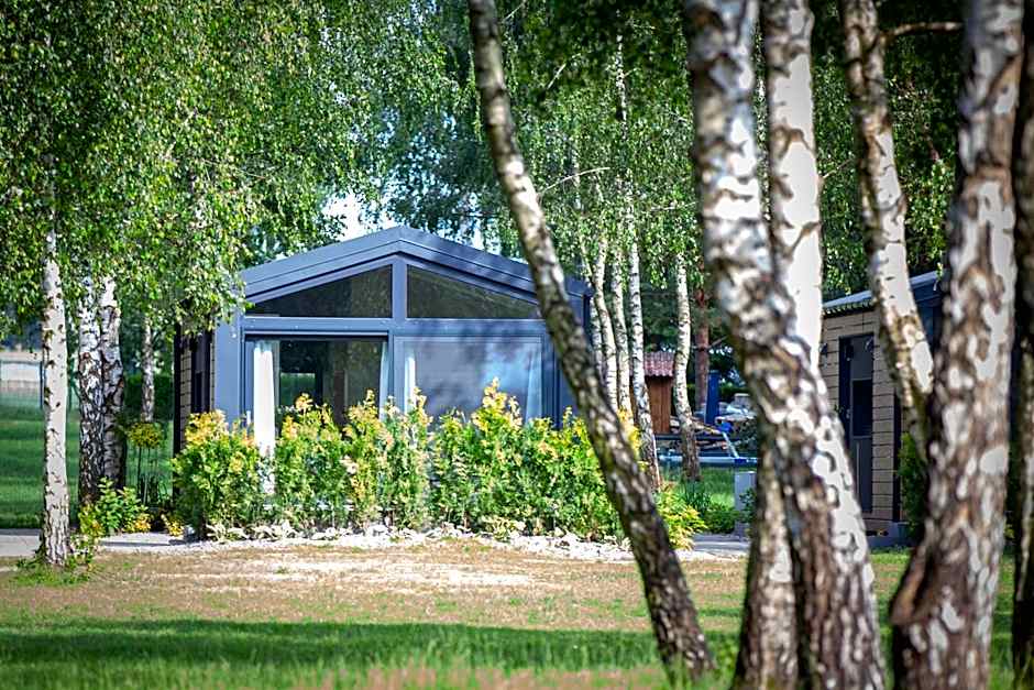 Beztroska Zatoka - ośrodek wypoczynkowy Jacuzzi & Sauna