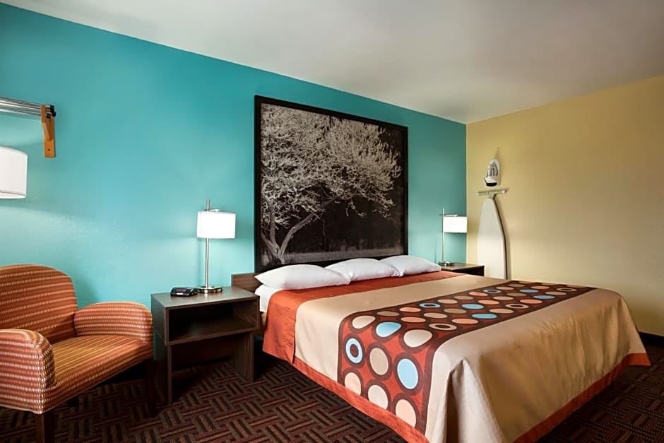 Super 8 by Wyndham Mount Vernon, IL