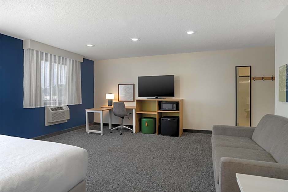 Spark by Hilton Carlisle South