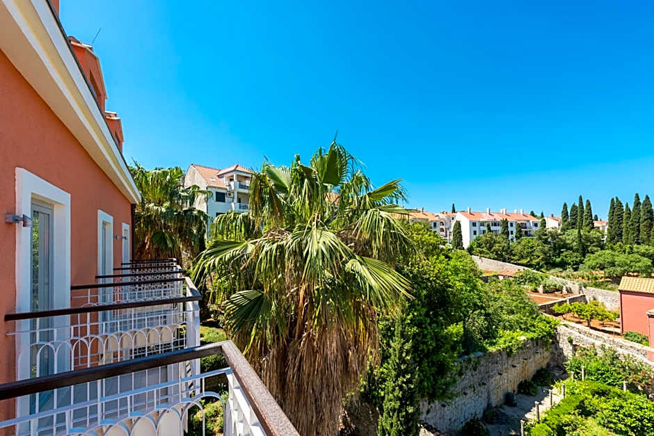 Hotel Lapad