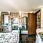 Pantheonview - Luxury Suites