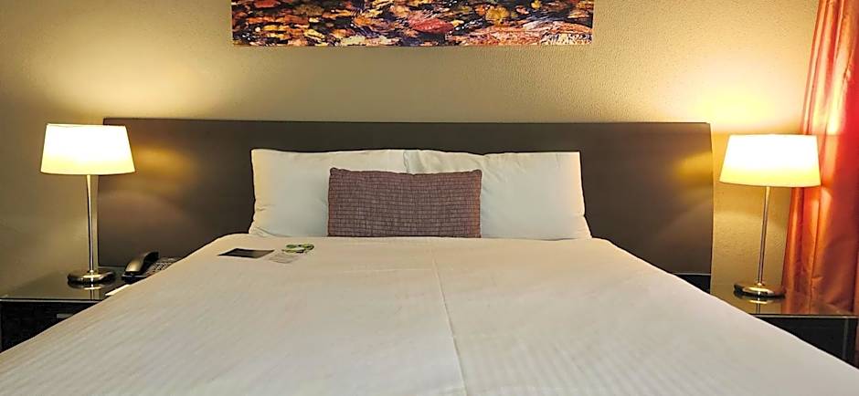 Pavilion On Northbourne