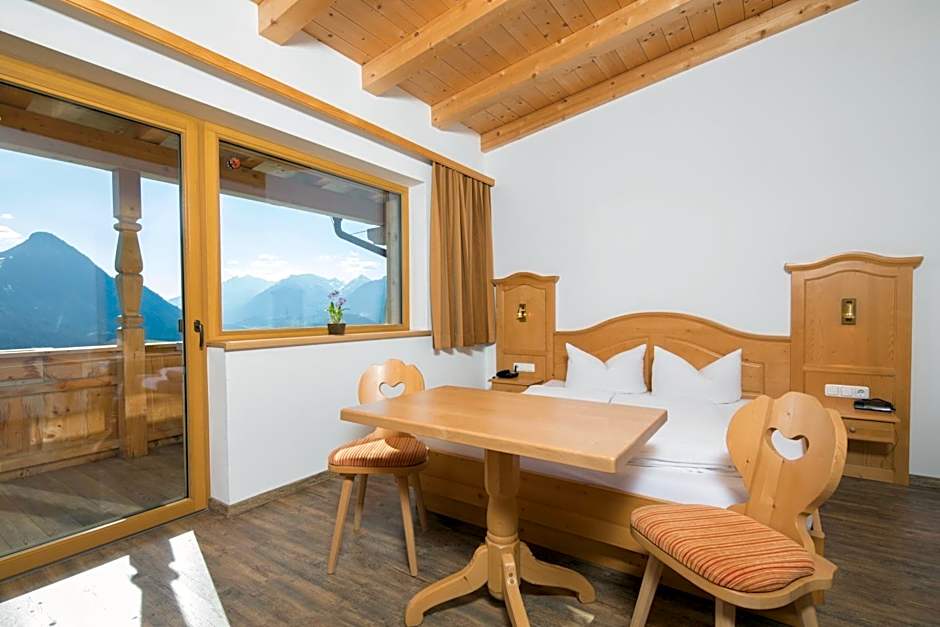 Hotel & Alpengasthof Pinzgerhof