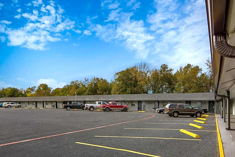 Rodeway Inn Palestine