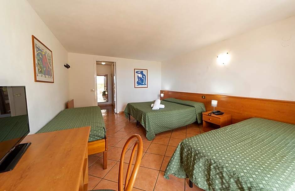 Hotel Marina 2