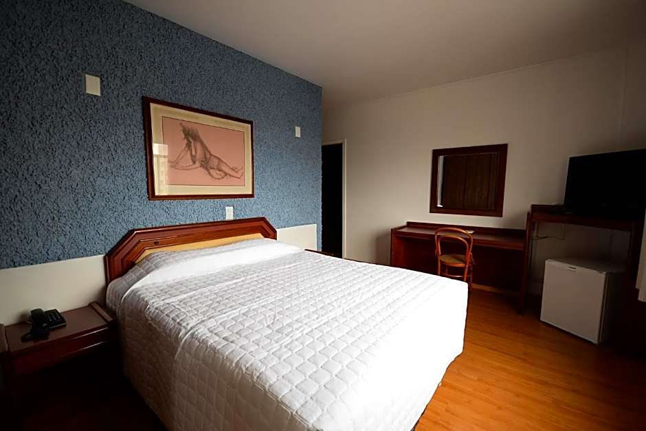 Caravelle Palace Hotel