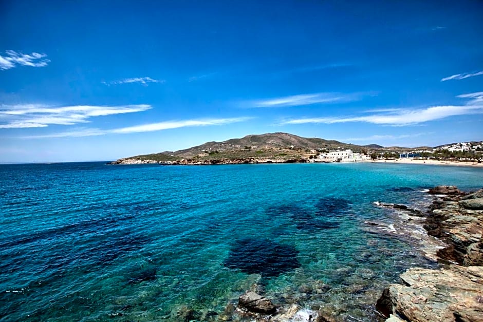 2 Sea Syros