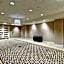 Hampton Inn By Hilton And Suites Downtown Cincinnati