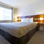 Canberra Parklands Central Apartment Hotel