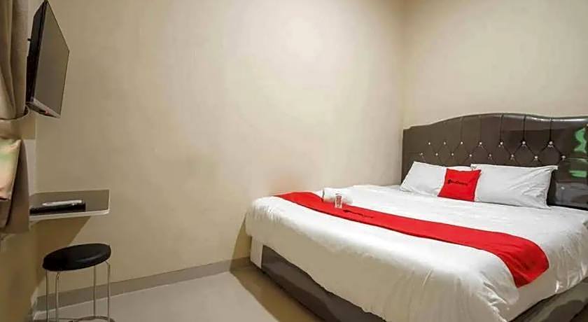RedDoorz near UBL Lampung 2