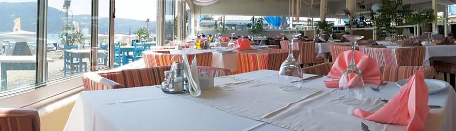 Sacallis Inn Beach Hotel