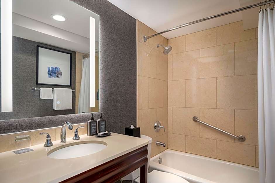 Sheraton Cavalier Hotel Saskatoon