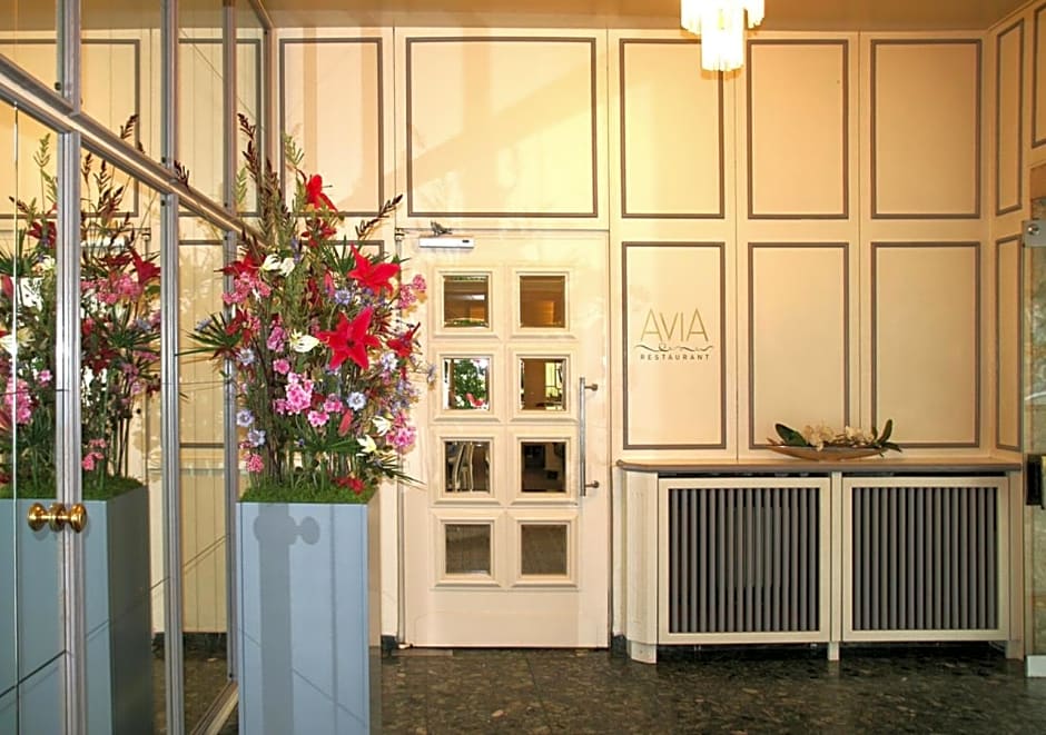 AVIA Hotel