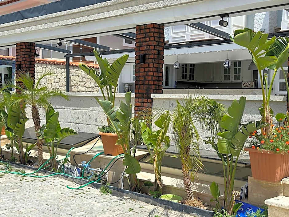 Grand Alacatı Butik Hotel