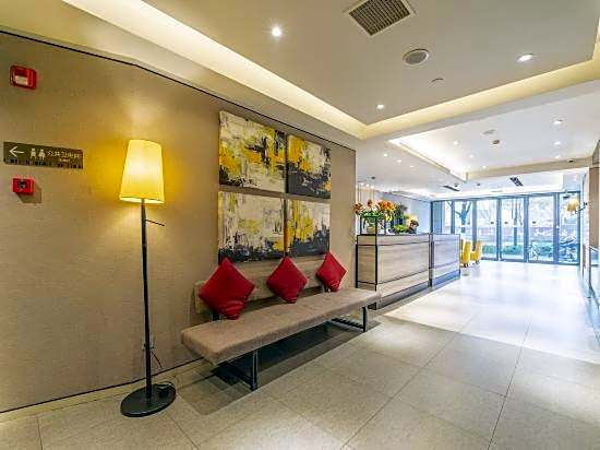Home Inn Plus (Ningbo Old Bund Tianyi Square)