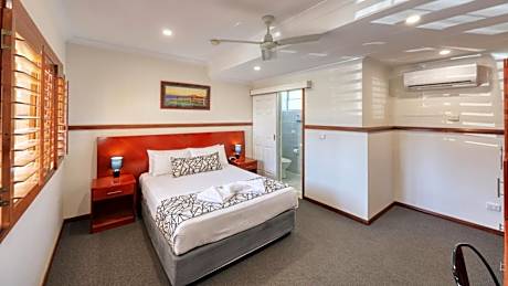 Across Country Motor Inn