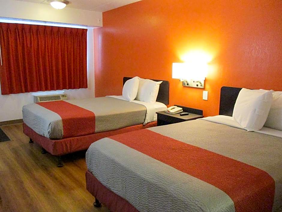 Motel 6-Memphis, TN - Downtown