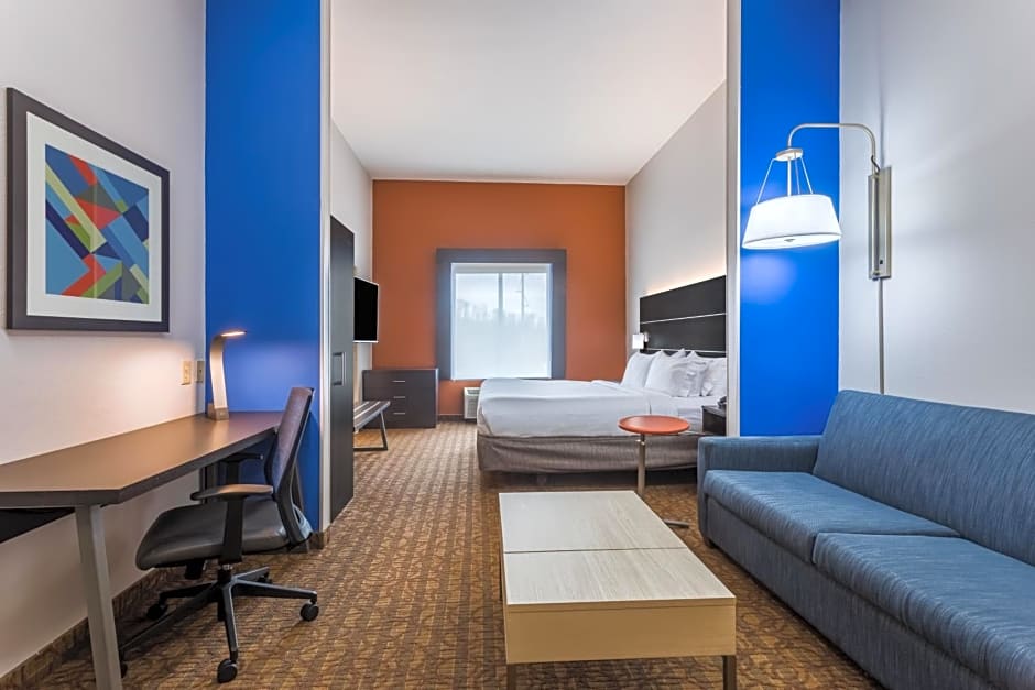 Holiday Inn Express Hotel And Suites Bremen