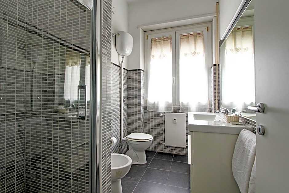 Vatican Central Suites
