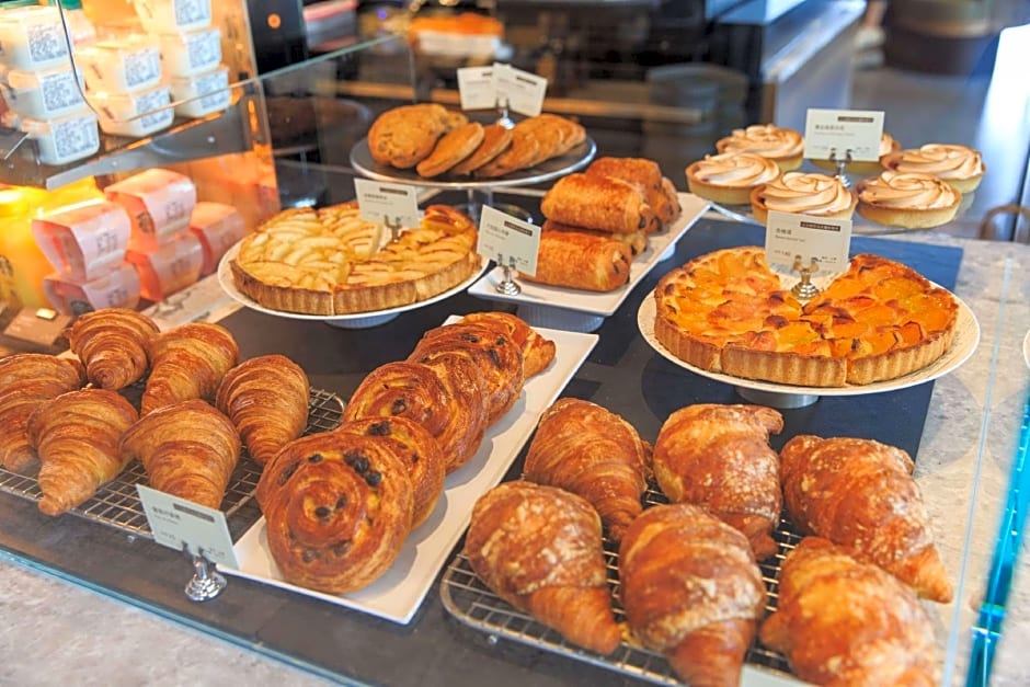 Hotel Resonance Taipei, Tapestry Collection by Hilton