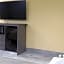 Americas Best Value Inn & Suites Houston NE