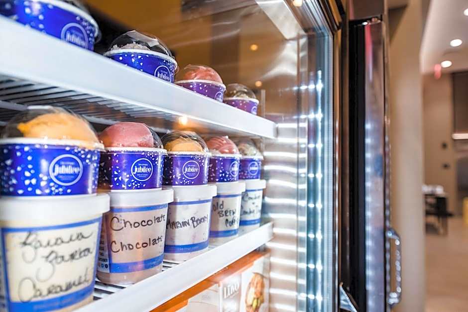 Hampton Inn By Hilton & Suites Washington, D.C. - Navy Yard