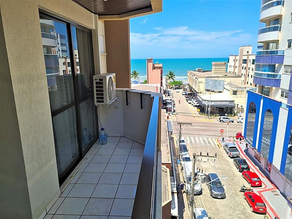 Cobertura aconchegante 3 quartos excelente vista mar! 80 metros do mar em Meia Praia - Itapema