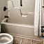 Blue Way Inn & Suites Wichita East