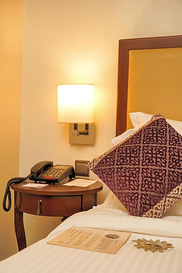 Royal Park Residence Hotel