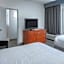 Courtyard by Marriott Memphis East/Park Avenue