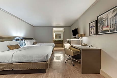 Queen Room with Two Queen Beds and Single Sofa Bed