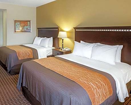 Queen Room with Two Queen Beds - Non-Smoking