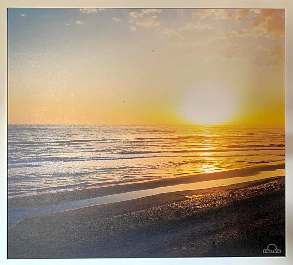 Days Inn by Wyndham Alhambra CA