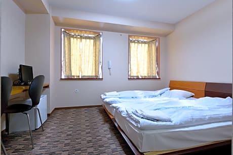 Twin Room with Shared Bathroom