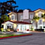 La Quinta Inn & Suites by Wyndham Pensacola