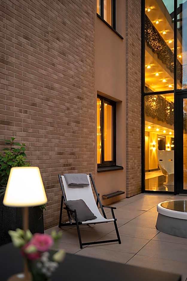 Amsterdam Plaza Hotel & SPA