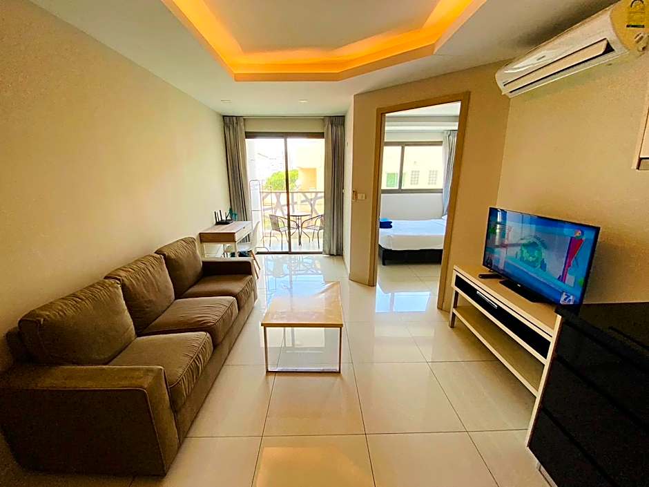 Water Park By Pattaya Sunny Rentals