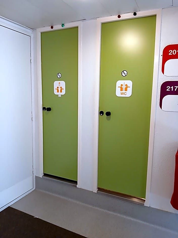 Unisotel Valenciennes EX-hôtel F1