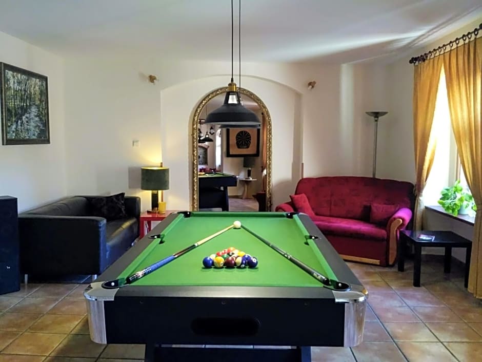 Apartamenty i pokoje gościnne "Wacuś"