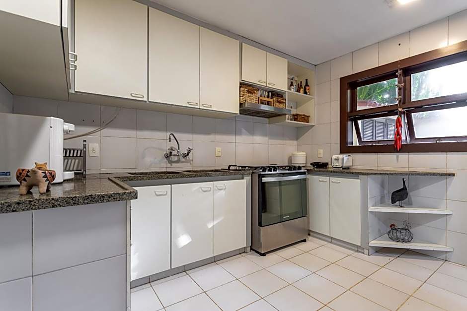 Casa com praia particular em Mangaratiba - Mangaratiba