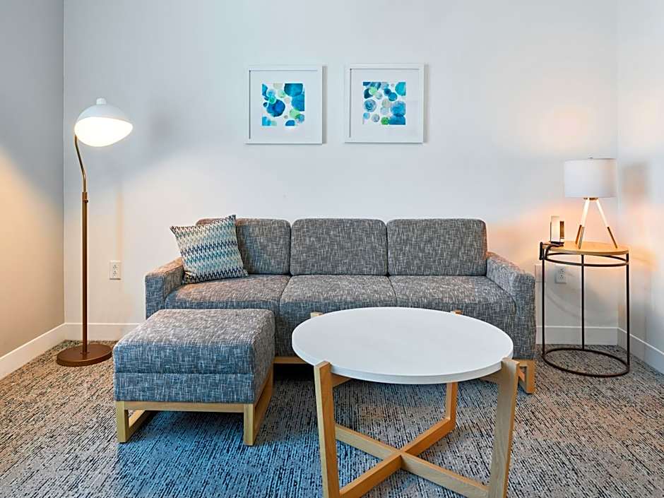 TownePlace Suites by Marriott Hixson