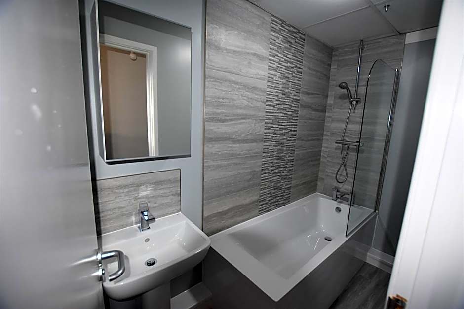 Dwell Living Central 5 BD, Sleeps 10