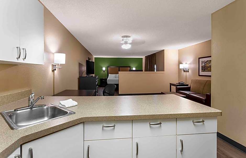 Extended Stay America Suites - Salt Lake City - West Valley Center