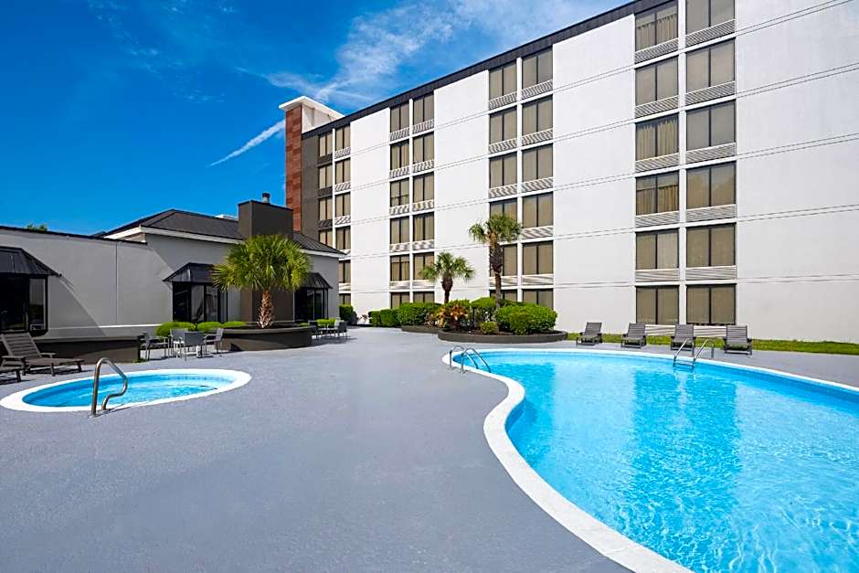 La Quinta Inn & Suites by Wyndham Myrtle Beach