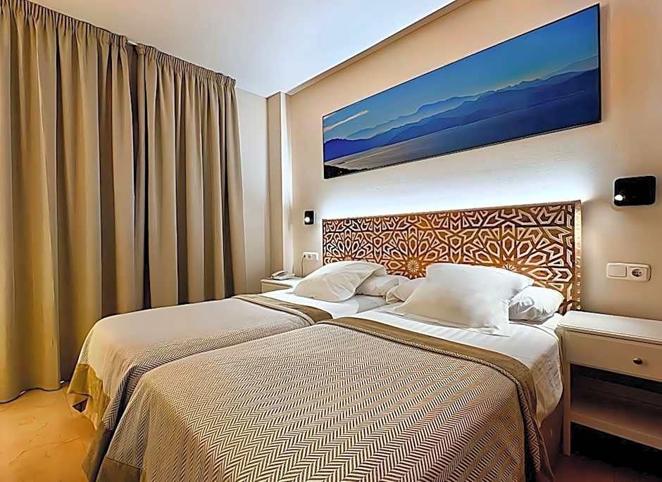 Fuengirola Beach Apartamentos Turísticos