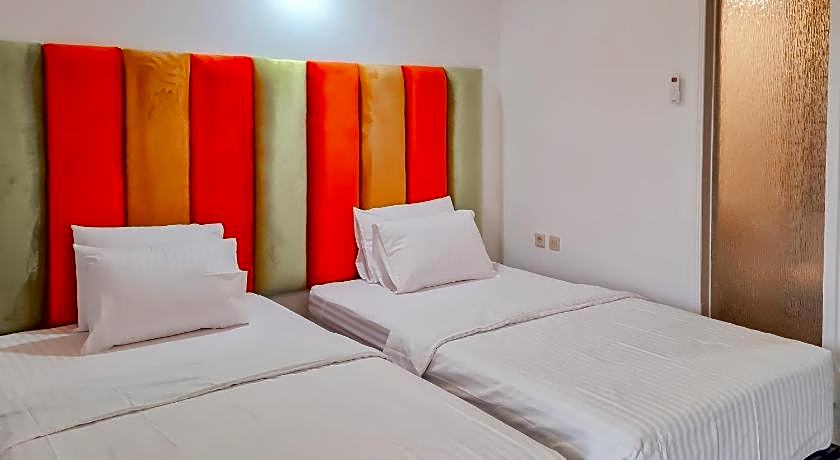 Sans Hotel Grand Sabaraya Cikampek