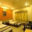 Wingston A Treehouse Hotel - Mathura