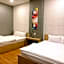 VyL House