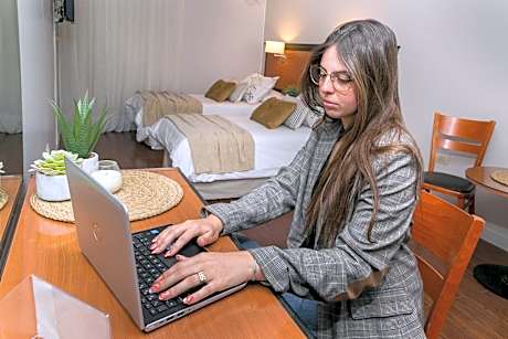 Deluxe Double or Twin Room