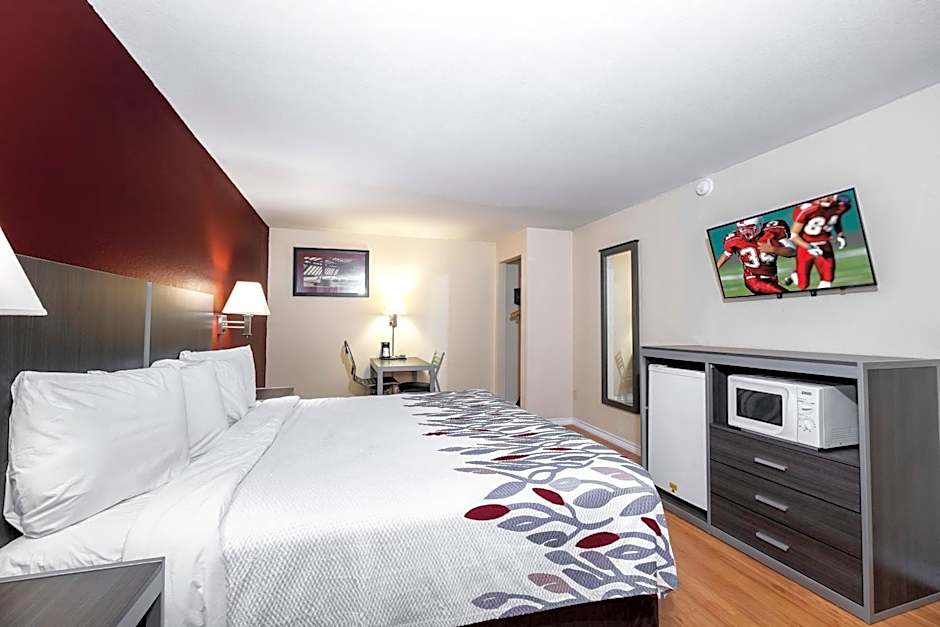 Red Roof Inn Houston North - FM1960 & I-45